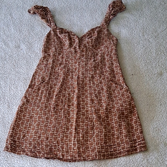 Elegant Brown Patterned Mini Dress - Picture 1 of 7